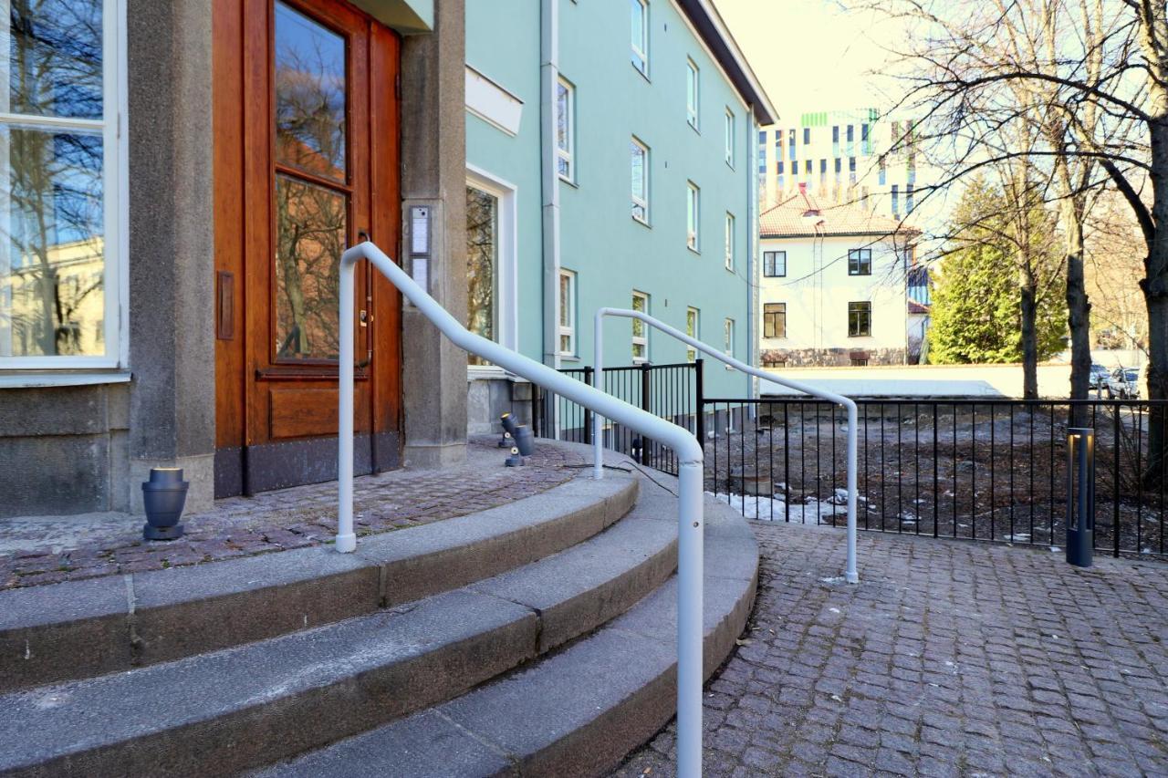 Forenom Serviced Apartments Helsinki Toeoeloe Eksteriør billede